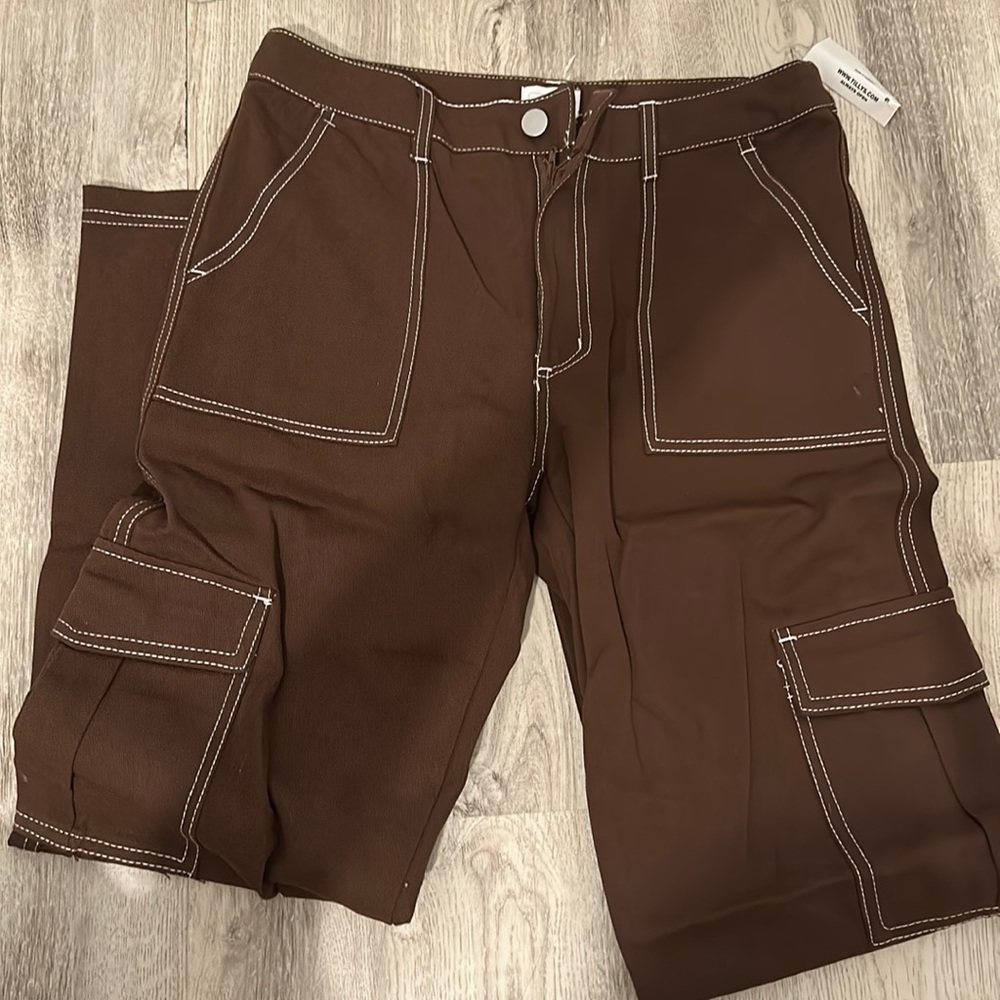 Tilly’s cargo pants